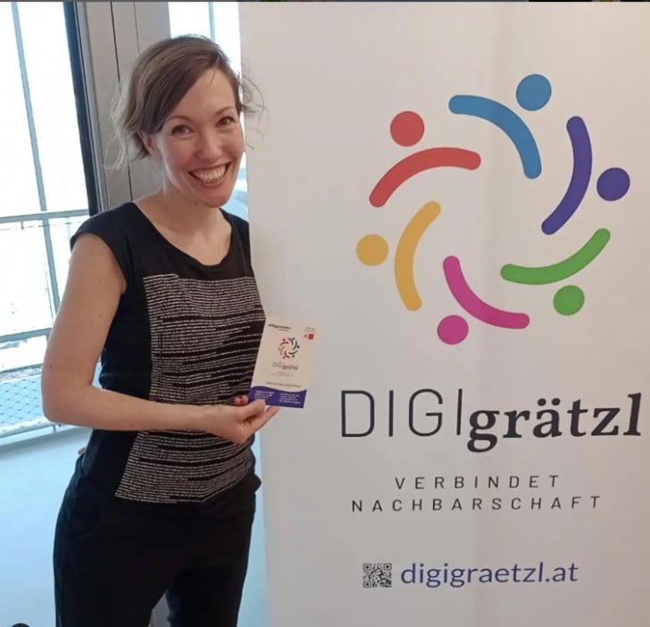 Roll-up und Flyer von DIGIgrätzl bei der Präsentation